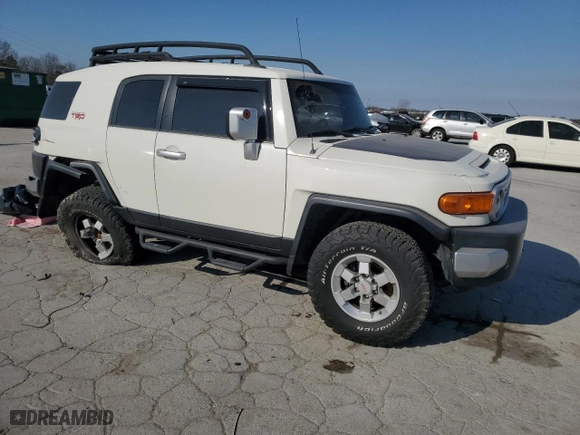 2011 Toyota FJ Cruiser with VIN JTEBU4BF6BK106574, listed as a Copart auction lot 48234395 with NaN miles and Clean Title. Bid and sale history available at carsss.com. Image 4.