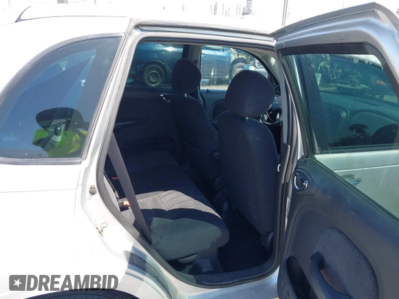2005 Chrysler PT Cruiser with VIN 3C4FY48B05T569134, listed as a IAAI auction lot 41957963 with 221,111 mi miles and . Bid and sale history available at DreamBid. Image 8.