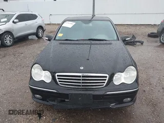 2007 Mercedes-Benz C 230 Sport with VIN WDBRF52H47E023492, listed as a IAAI auction lot 41561085 with 154,707 mi miles and . Bid and sale history available at DreamBid. Image 13.