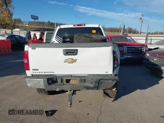 2010 Chevrolet Silverado 1500 LT with VIN 3GCRKSE31AG163396, listed as a IAAI auction lot 41022815 with Not Provided miles and . Bid and sale history available at DreamBid. Image 16.