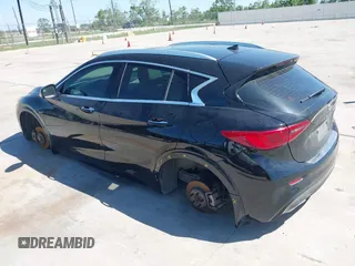 2019 Infiniti QX30 Luxe с VIN SJKCH5CP8KA007154, выставлен на аукционе IAAI как лот 41977924 с пробегом 58 288 миль миль и . История ставок и продаж доступна на DreamBid. Изображение 3.
