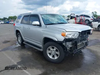 2010 Toyota 4Runner Trail с VIN JTEBU5JR0A5030297, выставлен на аукционе IAAI как лот 42233649 с пробегом 110 592 миль миль и . История ставок и продаж доступна на DreamBid. Изображение 1.