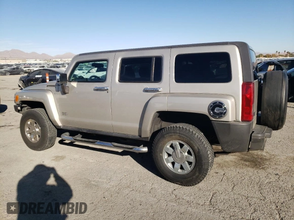 2007 Hummer H3 SUV with VIN 5GTDN13E378208605, listed as a Copart auction lot 82049904 with 129,055 mi miles and Salvage Title. Bid and sale history available at DreamBid. Image 2.