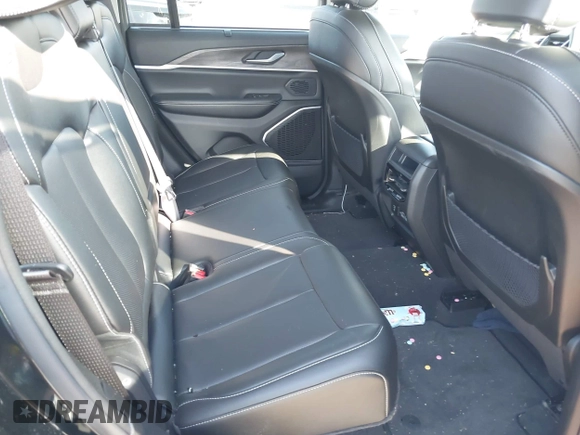 2024 Jeep Grand Cherokee с VIN 1C4RJYB61RC713750, выставлен на аукционе IAAI как лот 42149409 с пробегом 9 931 миль миль и . История ставок и продаж доступна на DreamBid. Изображение 8.