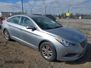 2017 Hyundai Sonata SE with VIN 5NPE24AF5HH572898, listed as a IAAI auction lot 42039023 with 50,494 mi miles and . Bid and sale history available at DreamBid. Image 1.