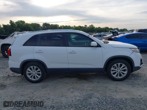 2015 Kia Sorento EX with VIN 5XYKU4A71FG636946, listed as a IAAI auction lot 42366976 with 195,100 mi miles and . Bid and sale history available at DreamBid. Image 13.