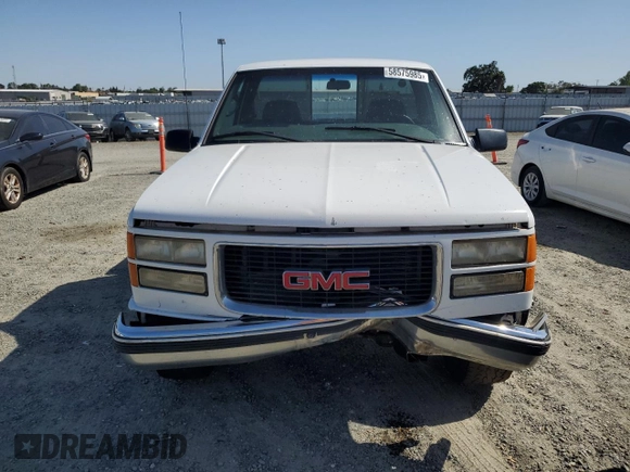 1999 GMC Sierra 1500 z VIN 1GTGC24RXXR721667, wystawiony jako Copart lot #58575985 z przebiegiem 201 752 mil mil oraz Czysty tytuł • Clean title. Historia ofert i sprzedaży dostępna na DreamBid. Obrazek 5.