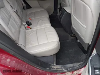 2020 Cadillac XT4 FWD Premium Luxury with VIN 1GYFZCR48LF077119, listed as a IAAI auction lot 40893918 with 1 mi miles. Bid and sale history available at carsss.com. Image 8.