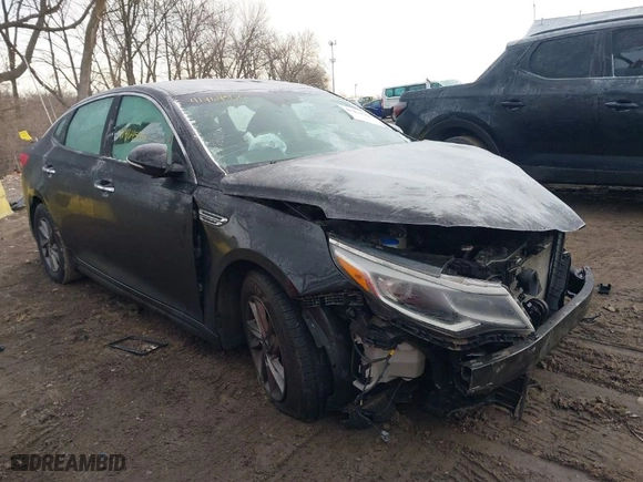 2020 Kia Optima LX with VIN 5XXGT4L33LG384944, listed as a IAAI auction lot 41464556 with 116,412 mi miles. Bid and sale history available at carsss.com. Image 1.