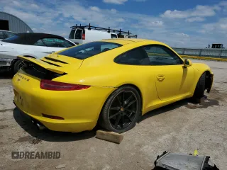 2015 Porsche 911 Carrera with VIN WP0AA2A96FS106430, listed as a Copart auction lot 61243483 with 61,635 mi miles. Bid and sale history available at carsss.com. Image 3.