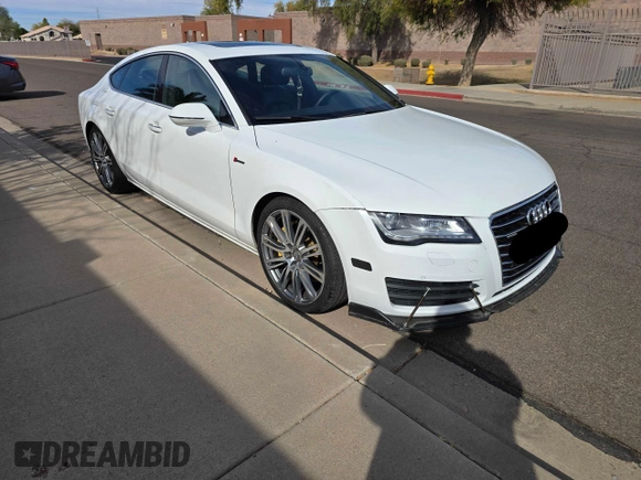 2014 Audi A7 Premium Plus z VIN WAUWGAFCXEN034032, wystawiony jako Copart lot #57720195 z przebiegiem 120 959 mil mil oraz Tytuł czysty. Historia ofert i sprzedaży dostępna na DreamBid. Obrazek 1.