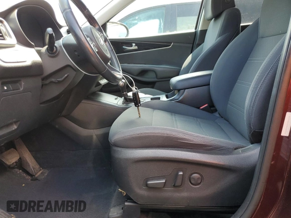 2017 Kia Sorento LX с VIN 5XYPGDA30HG289722, выставлен на аукционе Copart как лот 57778715 с пробегом 64 553 миль миль и Списание • Salvage title. История ставок и продаж доступна на DreamBid. Изображение 7.