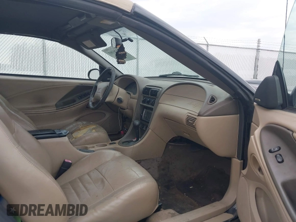 2001 Ford Mustang GT Deluxe с VIN 1FAFP45X81F227055, выставлен на аукционе IAAI как лот 42026993 с пробегом 150 250 миль миль и . История ставок и продаж доступна на DreamBid. Изображение 5.