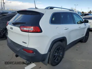 2017 Jeep Cherokee Latitude с VIN 1C4PJMCS0HW655400, выставлен на аукционе Copart как лот 43664355 с пробегом 135 997 миль миль и Списание • Salvage title. История ставок и продаж доступна на DreamBid. Изображение 3.