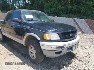 2003 Ford F-150 XLT с VIN 1FTRW08L83KD73915, выставлен на аукционе IAAI как лот 42736186 с пробегом 235 535 миль миль и . История ставок и продаж доступна на DreamBid. Изображение 1.