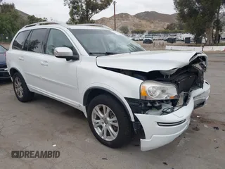 2014 Volvo XC90 with VIN YV4952CY6E1702554, listed as a IAAI auction lot 42073221 with 151,089 mi miles. Bid and sale history available at carsss.com. Image 1.