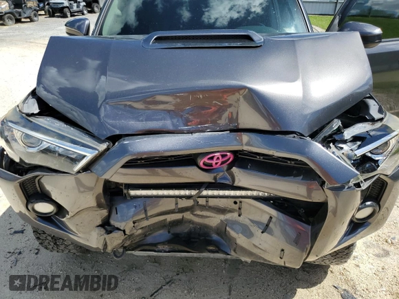 2016 Toyota 4Runner Limited with VIN JTEBU5JR7G5399389, listed as a Copart auction lot 60488235 with 105,376 mi miles and Salvage title. Bid and sale history available at DreamBid. Image 12.