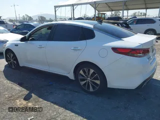 2016 Kia Optima SX Turbo with VIN 5XXGW4L26GG021378, listed as a IAAI auction lot 41852249 with 98,239 mi miles and . Bid and sale history available at carsss.com. Image 3.