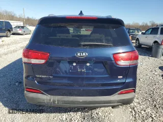 2018 Kia Sorento LX with VIN 5XYPGDA3XJG387632, listed as a Copart auction lot 48312535 with 125,112 mi miles and Clean Title. Bid and sale history available at carsss.com. Image 6.