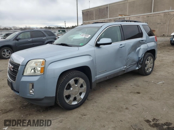2015 GMC Terrain SLE z VIN 2GKFLWE33F6187682, wystawiony jako Copart lot #50373825 z przebiegiem 150 103 mil mil oraz Szkoda całkowita • Salvage title. Historia ofert i sprzedaży dostępna na DreamBid. Obrazek 1.