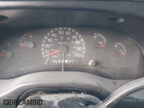 1999 Ford Econoline Cargo Commercial with VIN 1FTNE24L3XHB84868, listed as a IAAI auction lot 41151145 with 450,651 mi miles and . Bid and sale history available at carsss.com. Image 7.