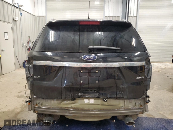 2018 Ford Explorer XLT with VIN 1FM5K8D83JGA77948, listed as a Copart auction lot 48333605 with 83,471 mi miles and Salvage Title. Bid and sale history available at carsss.com. Image 6.