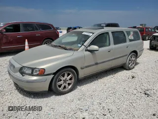 2002 Volvo V70 with VIN YV1SW58DX21183488, listed as a Copart auction lot 53701865 with 114,836 mi miles and Clean Title. Bid and sale history available at DreamBid. Image 1.