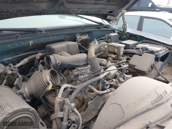1997 Chevrolet Tahoe with VIN 1GNEK13RXVJ389741, listed as a IAAI auction lot 41518277 with 124,870 mi miles. Bid and sale history available at carsss.com. Image 11.