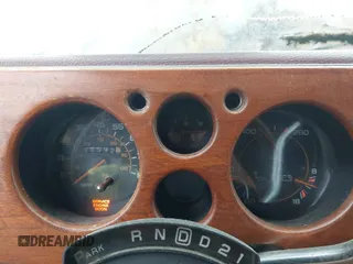 1989 Chevrolet Chevy Van z VIN 1GBEG25K5K7184695, wystawiony jako IAAI lot #42432728 z przebiegiem 945 928 mil mil oraz . Historia ofert i sprzedaży dostępna na DreamBid. Obrazek 7.
