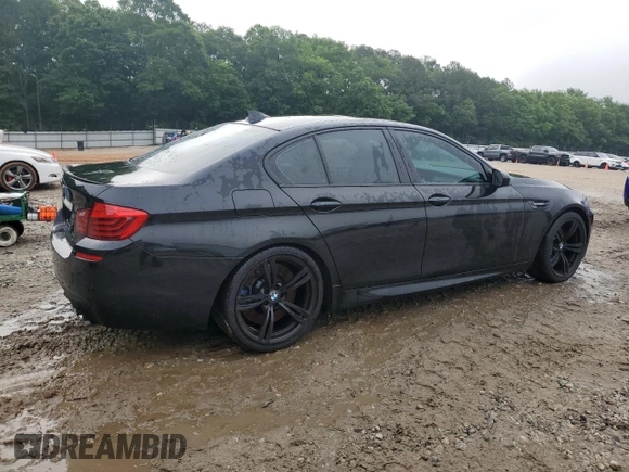 2014 BMW M5 z VIN WBSFV9C58ED097285, wystawiony jako Copart lot #55835345 z przebiegiem 108 189 mil mil oraz Szkoda całkowita • Salvage title. Historia ofert i sprzedaży dostępna na DreamBid. Obrazek 3.