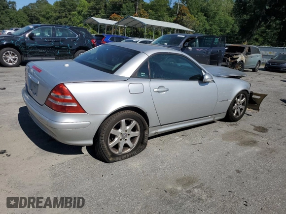 2001 Mercedes-Benz SLK 230 Kompressor с VIN WDBKK49F41F199410, выставлен на аукционе Copart как лот 57952965 с пробегом 54 646 миль миль и Списание • Salvage title. История ставок и продаж доступна на DreamBid. Изображение 3.