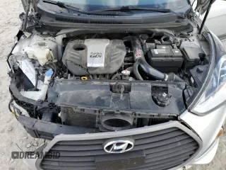 2016 Hyundai Veloster Turbo with VIN KMHTC6AE5GU275735, listed as a Copart auction lot 82707824 with 105,870 mi miles and Salvage Title. Bid and sale history available at carsss.com. Image 13.