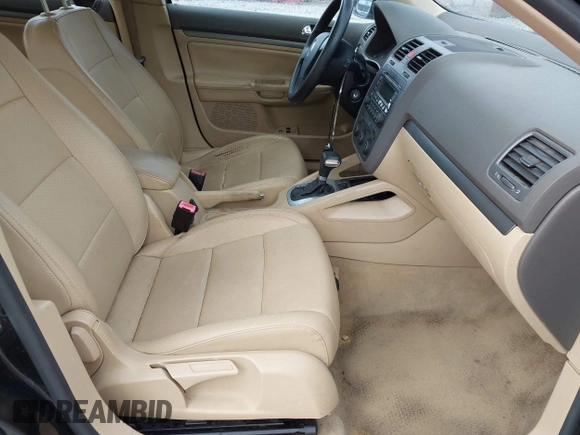 2005 Volkswagen Jetta 2.5L with VIN 3VWSF71K55M623826, listed as a IAAI auction lot 42734734 with 245,235 mi miles and . Bid and sale history available at DreamBid. Image 5.