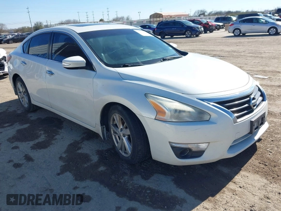 2015 Nissan Altima S with VIN 1N4AL3AP7FN379783, listed as a IAAI auction lot 41673921 with 143,713 mi miles and . Bid and sale history available at DreamBid. Image 1.