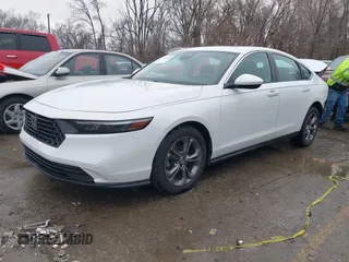 2024 Honda Accord EX с VIN 1HGCY1F30RA001414, выставлен на аукционе IAAI как лот 41188008 с пробегом 22 837 миль миль и . История ставок и продаж доступна на DreamBid. Изображение 2.