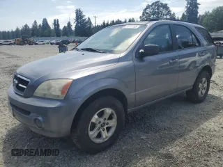 2005 Kia Sorento LX z VIN KNDJC733055488404, wystawiony jako Copart lot #60731165 z przebiegiem 189 749 mil mil oraz Szkoda całkowita • Salvage title. Historia ofert i sprzedaży dostępna na DreamBid. Obrazek 1.