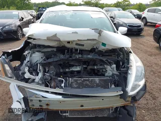 2019 Nissan Versa SV z VIN 3N1CN7AP1KL809079, wystawiony jako IAAI lot #42405903 z przebiegiem 76 115 mil mil oraz . Historia ofert i sprzedaży dostępna na DreamBid. Obrazek 6.