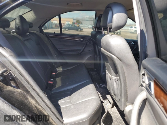 2007 Mercedes-Benz C 230 Sport with VIN WDBRF52H77F890234, listed as a Copart auction lot 53742555 with 271,934 mi miles and Clean Title. Bid and sale history available at DreamBid. Image 10.