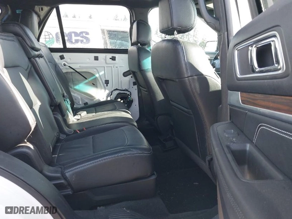 2016 Ford Explorer Limited with VIN 1FM5K8F89GGC20293, listed as a IAAI auction lot 41999584 with 90,840 mi miles. Bid and sale history available at carsss.com. Image 8.