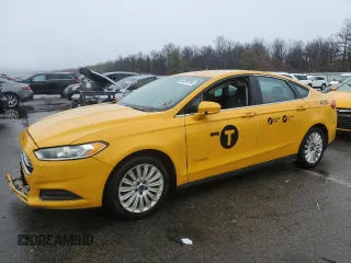 2015 Ford Fusion S Hybrid with VIN 3FA6P0UU9FR166406, listed as a Copart auction lot 45039795 with 336,173 mi miles and Clean Title. Bid and sale history available at carsss.com. Image 1.