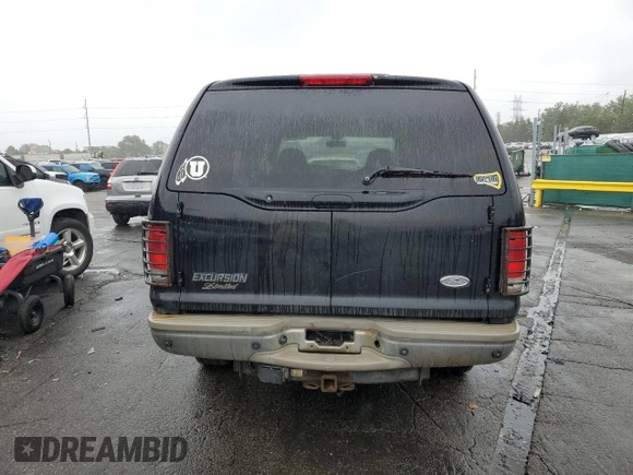 2001 Ford Excursion Limited z VIN 1FMSU43F31EC18728, wystawiony jako Copart lot #58974105 z przebiegiem 266 747 mil mil oraz Szkoda całkowita • Salvage title. Historia ofert i sprzedaży dostępna na DreamBid. Obrazek 6.