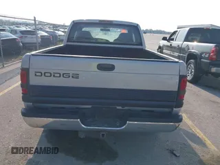 1998 Dodge 1500 z VIN 1B7HC13Y7WJ121175, wystawiony jako IAAI lot #42380600 z przebiegiem 108 539 mil mil oraz . Historia ofert i sprzedaży dostępna na DreamBid. Obrazek 6.