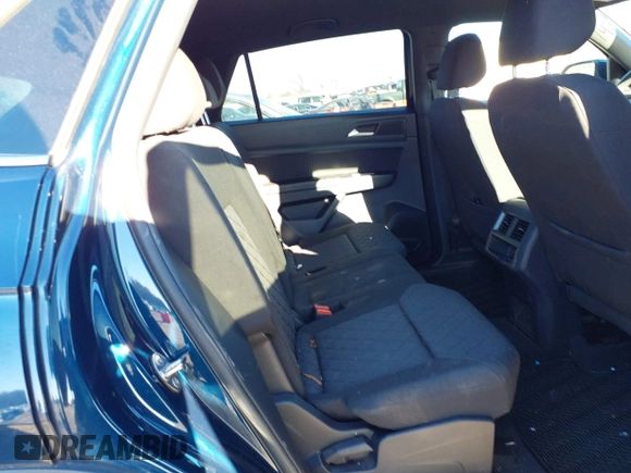 2020 Volkswagen Atlas S with VIN 1V2AC2CA0LC201474, listed as a IAAI auction lot 41622355 with 73,084 mi miles and . Bid and sale history available at DreamBid. Image 8.