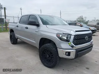 2021 Toyota Tundra 2WD SR5 with VIN 5TFEY5F19MX299576, listed as a IAAI auction lot 41902276 with 50,113 mi miles. Bid and sale history available at carsss.com. Image 1.