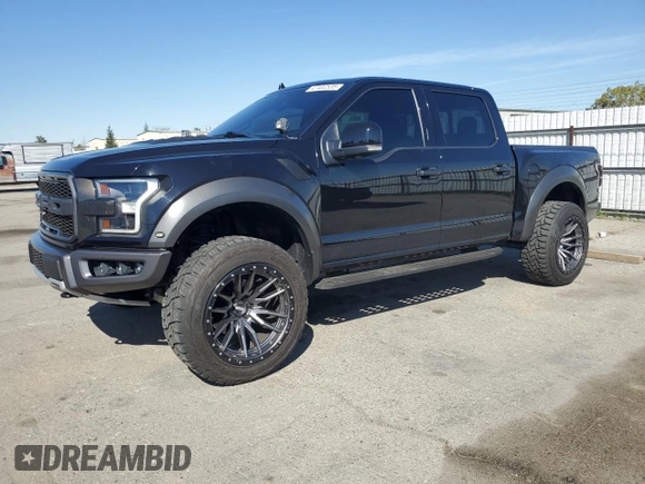 2020 Ford F-150 Raptor with VIN 1FTFW1RG5LFB42473, listed as a Copart auction lot 47402535 with 65,920 mi miles and Salvage Title. Bid and sale history available at carsss.com. Image 1.