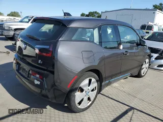 2015 BMW i3 z VIN WBY1Z2C54FV556061, wystawiony jako Copart lot #55656795 z przebiegiem Nie podano mil oraz Tytuł czysty. Historia ofert i sprzedaży dostępna na DreamBid. Obrazek 3.