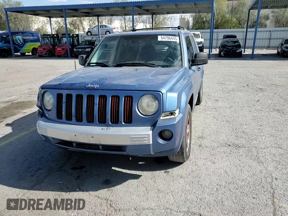 2007 Jeep Patriot Limited z VIN 1J8FF48W37D286057, wystawiony jako Copart lot #54796445 z przebiegiem 182 696 mil mil oraz Szkoda całkowita • Salvage title. Historia ofert i sprzedaży dostępna na DreamBid. Obrazek 13.