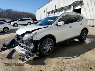 2015 Nissan Rogue SL with VIN 5N1AT2MV5FC816718, listed as a Copart auction lot 48185295 with 88,288 mi miles and Clean Title. Bid and sale history available at carsss.com. Image 1.