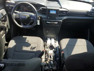 2023 Ford Police Interceptor Utility z VIN 1FM5K8ABXPGC20161, wystawiony jako Copart lot #54601335 z przebiegiem 13 566 mil mil oraz Czysty tytuł • Clean title. Historia ofert i sprzedaży dostępna na DreamBid. Obrazek 8.