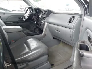 2004 Honda Pilot EX with VIN 2HKYF18544H595578, listed as a IAAI auction lot 42109349 with 192,164 mi miles and . Bid and sale history available at DreamBid. Image 5.